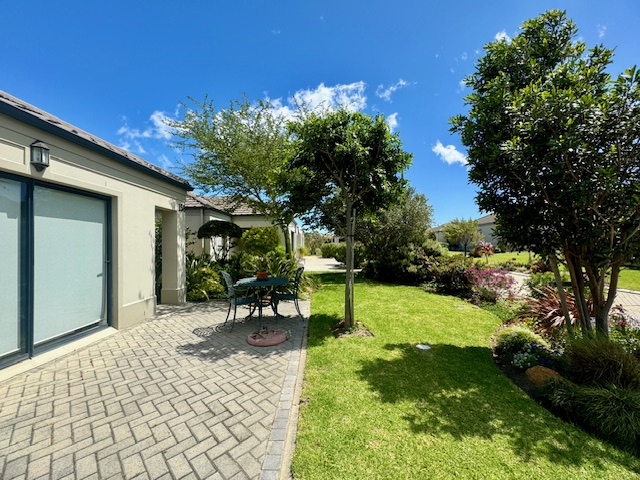 2 Bedroom Property for Sale in Heritage Park Western Cape